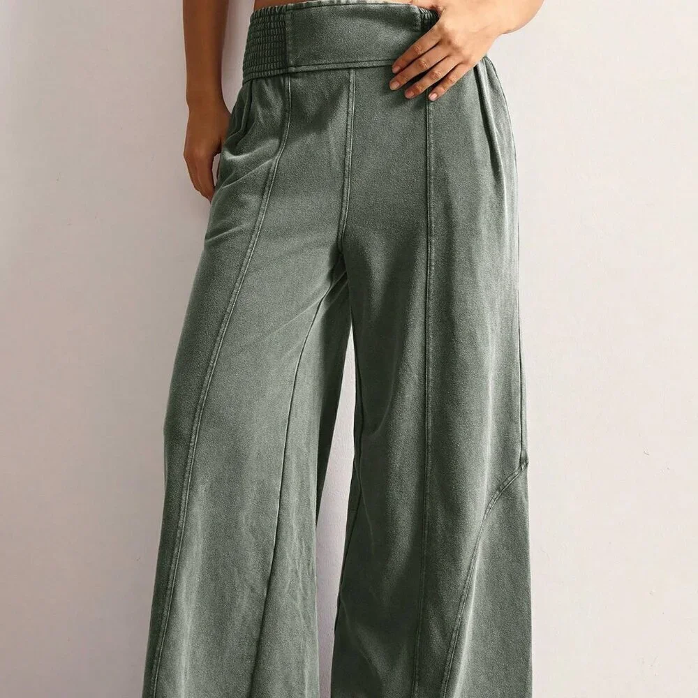 Army Green Casual Women's Loose Wide Leg Smocked Waist Pants - Picture 4 of 9
